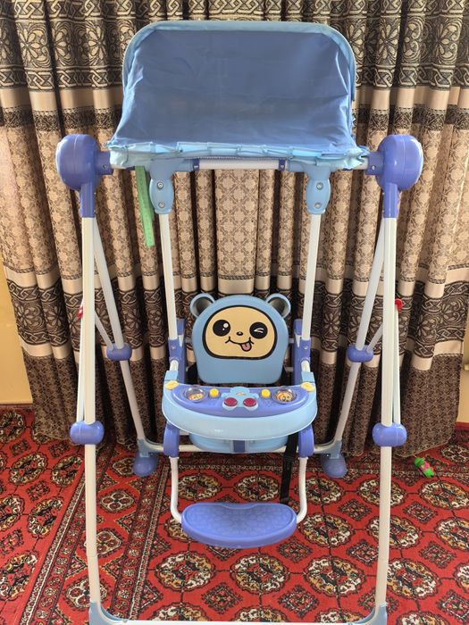 Продается качелия