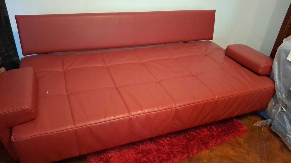 Canapea extensibila colorata