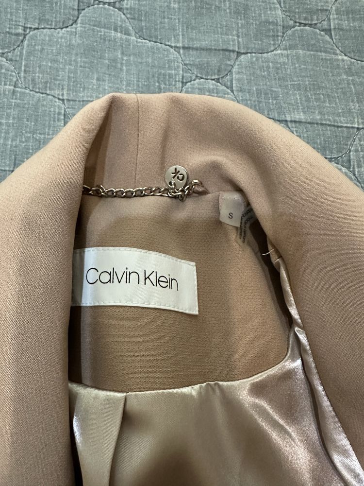 Плащ Calvin Klein