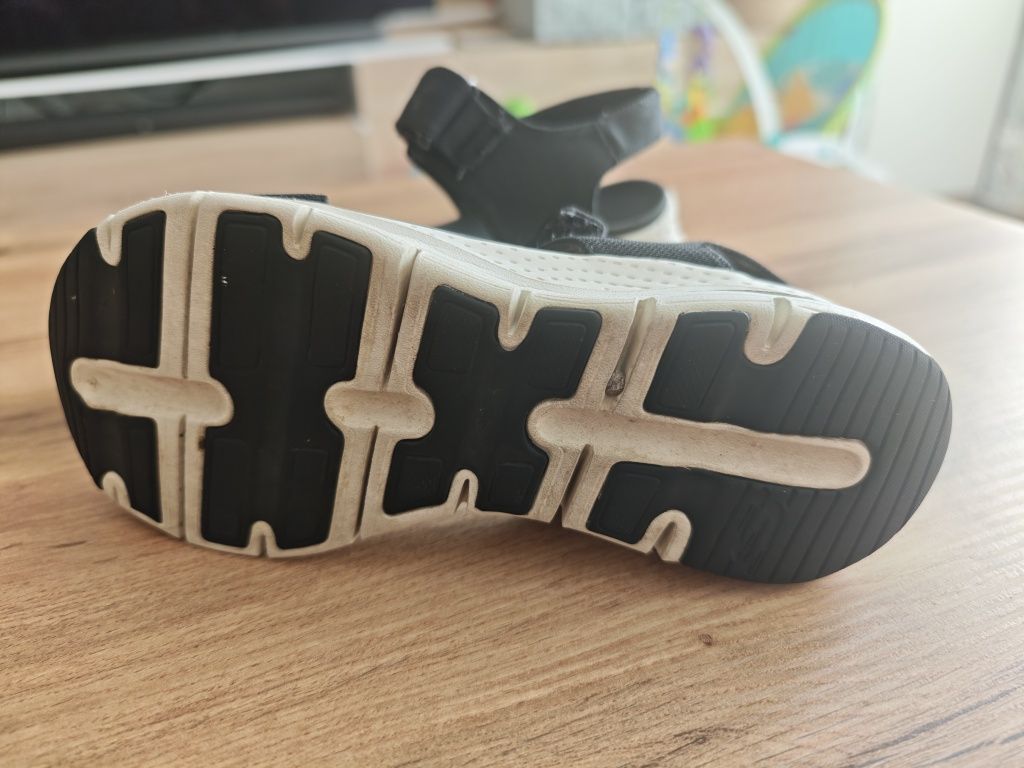 Skechers сандали