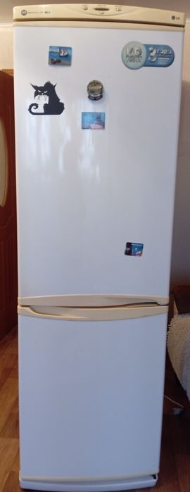 Холодильник в отличном рабочем состоянии