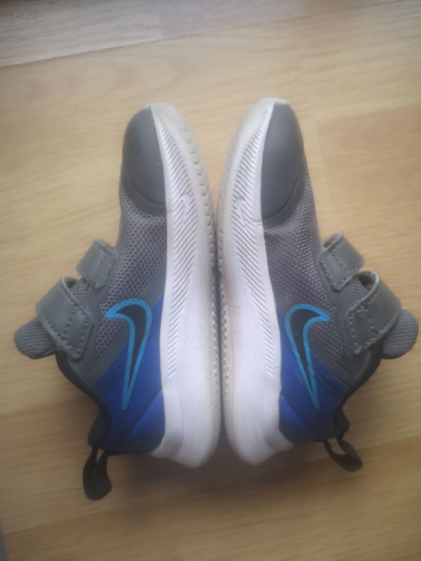 Nike детски маратонки 23.5 номер