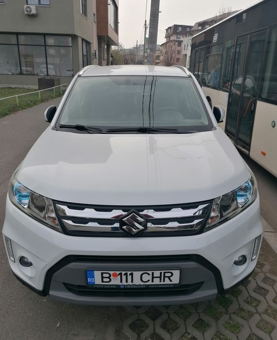 Suzuki Vitara 4x4,automată,benzină 1.6 benzină,euro 6,carte service.