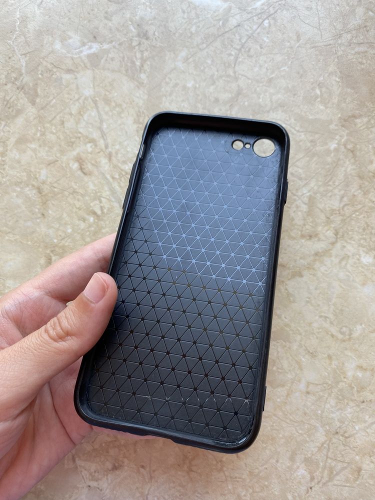 Кейс + протектор за iphone 7