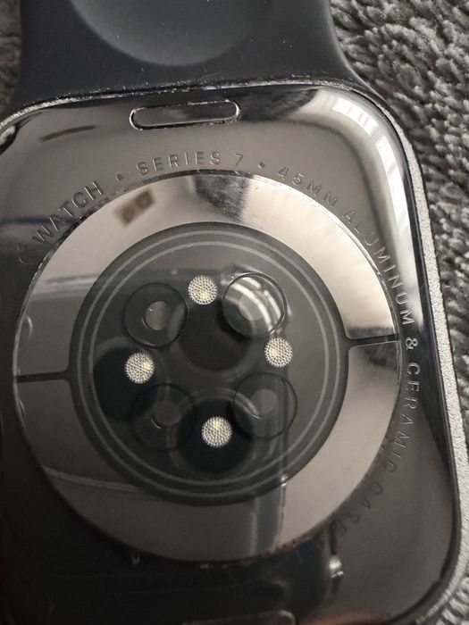 Apple watch seria 7 e-sim