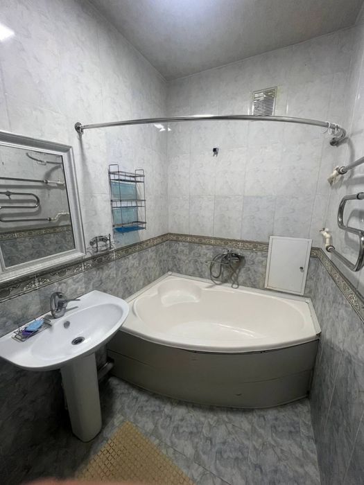 Сдам 3х комн квартиру паркентский базар