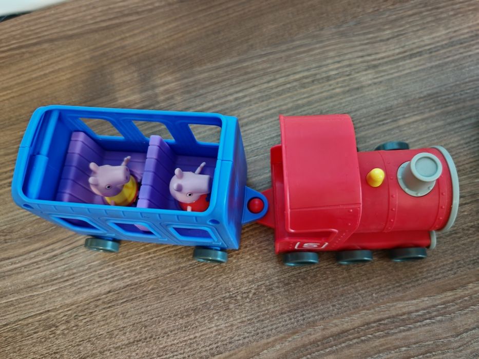 Trenul Doamnei Rabbit - Jucărie Peppa Pig