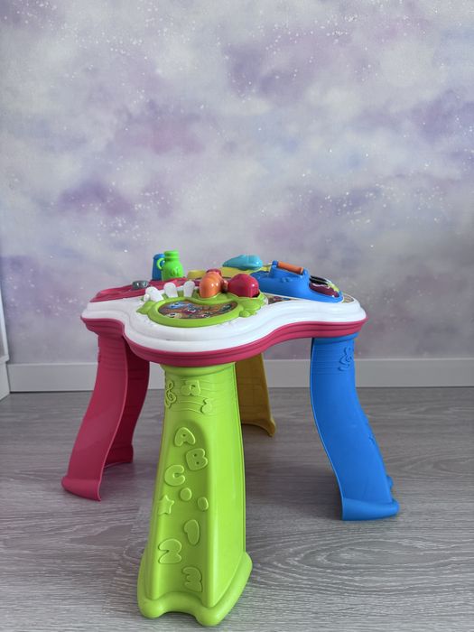 Говорящий столик Chicco