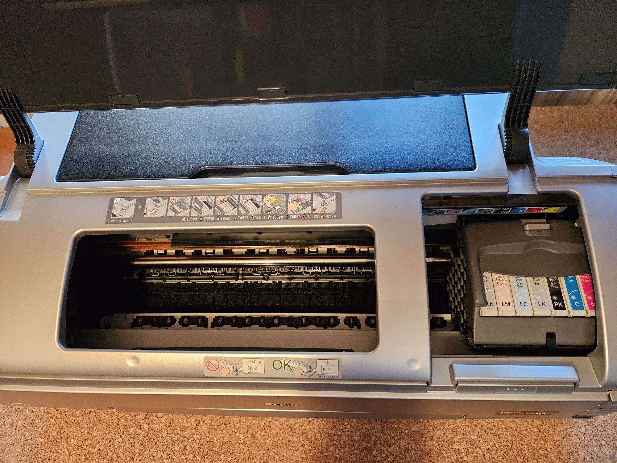 Epson Stylus Photo R2400 за части