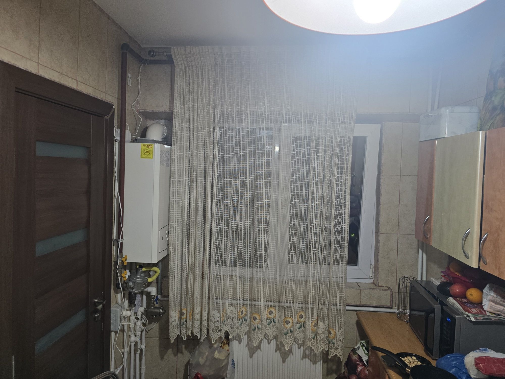 De vanzare apartament 3 camere