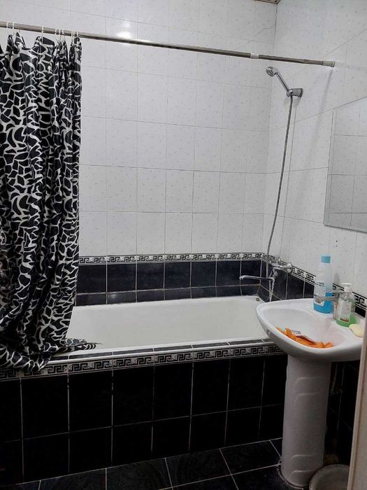Yakkasaroy tumanida 3 xonali + 1 xonali kvartira (OILAGA)