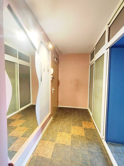 Дава се под наем Едностаен апартамент в Перник, Изток - 52 кв.м за 367.2 € - Снимка #9