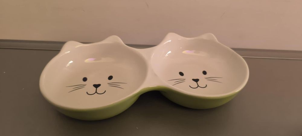 Купички за храна и вода за котета