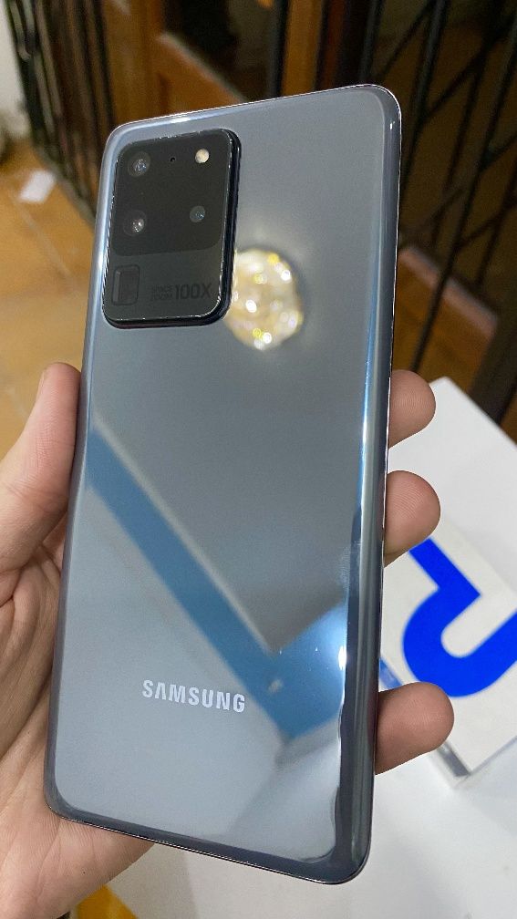 Samsung S20 Ultra Gray 256/12
