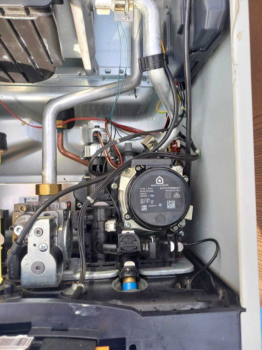 ARISTON centrala in condensare/pentru piese de schimb