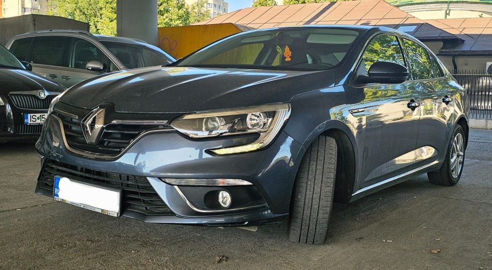 Renault Megane , an fabricație 2020 , 85000 km reali