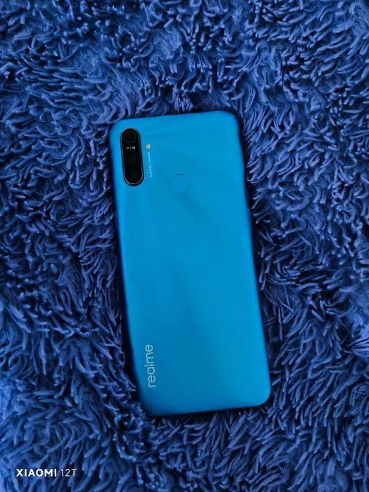 Realme c3  32/2 gb