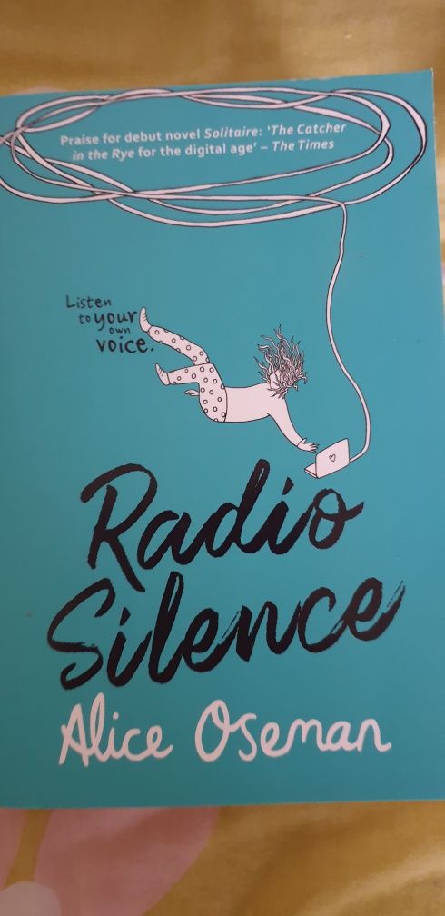 Radio Silence - Alice Oseman