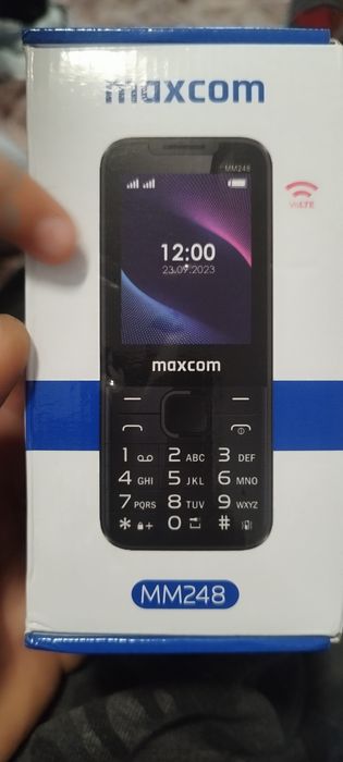 Telefon  mobil cu taste mari