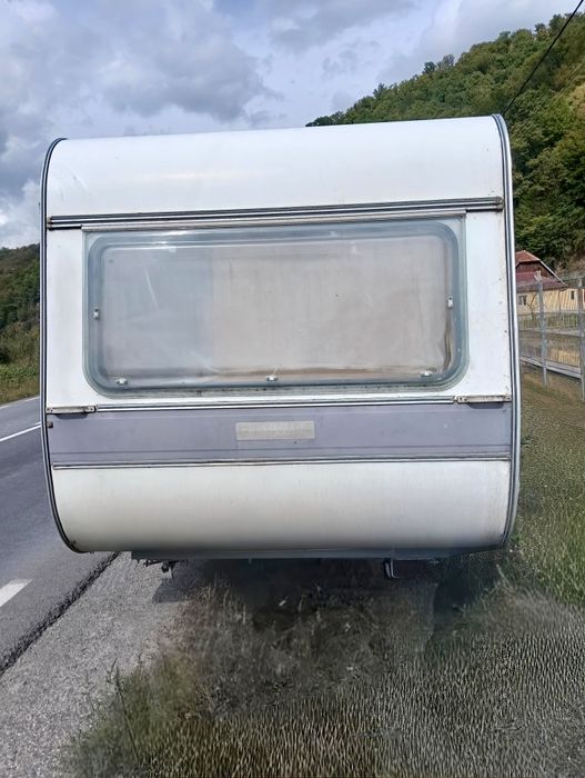 Rulotă second-hand pentru proiecte / camping / fast-food
