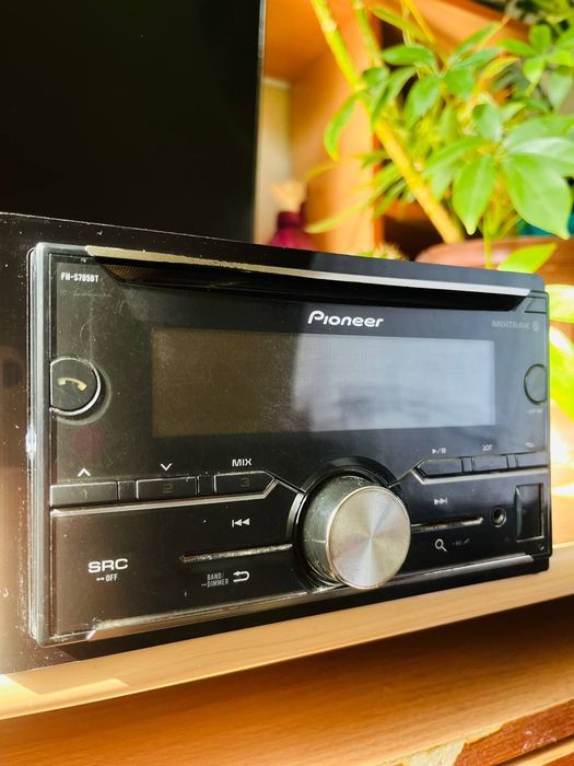 Продам pioneer fh-s705bt original