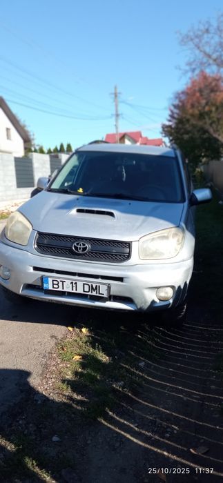 Se vinde Toyota RAV4