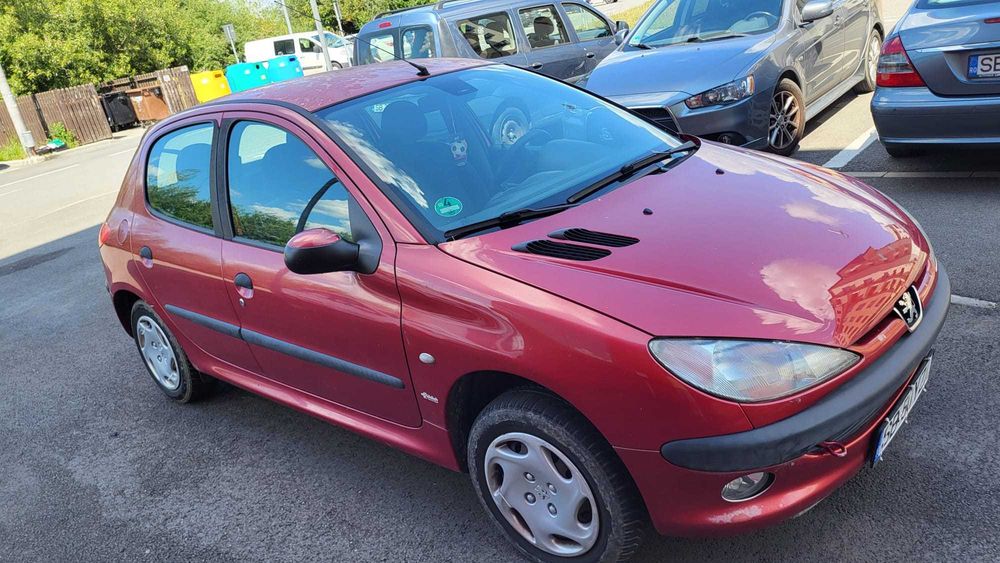 Vand Peugeot 206 An 2000