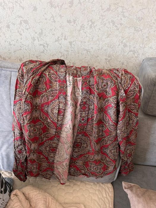 целый пакет одежд . брюки с начесом , рубажка