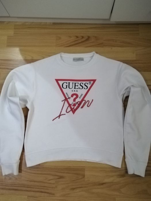 Vand hanorac GUESS nou purtat o singura data