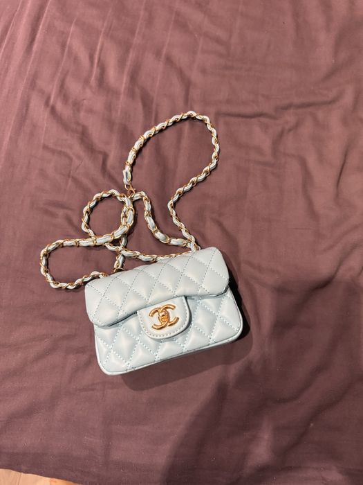 Синя чанта CHANEL