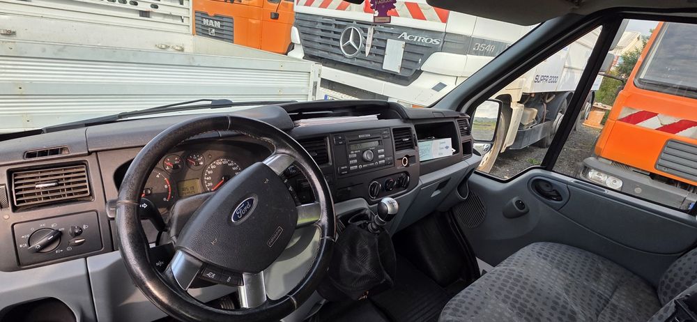 Ford transit 6 locuri clima
