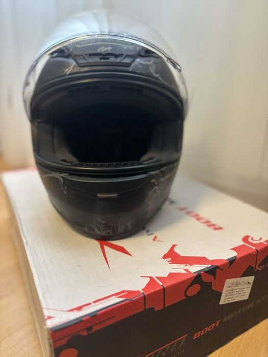 Каска Shoei NXR с фотохроматичен визьор
