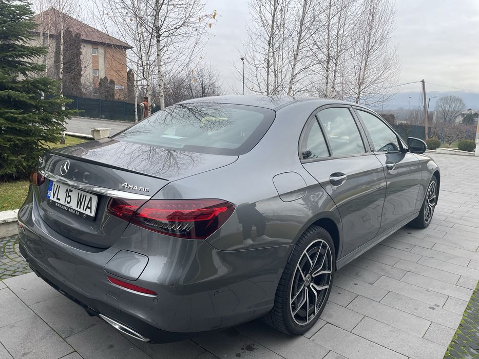 Mercedes-Benz E 300 e 4 Matic 9G-Tronic AMG Line