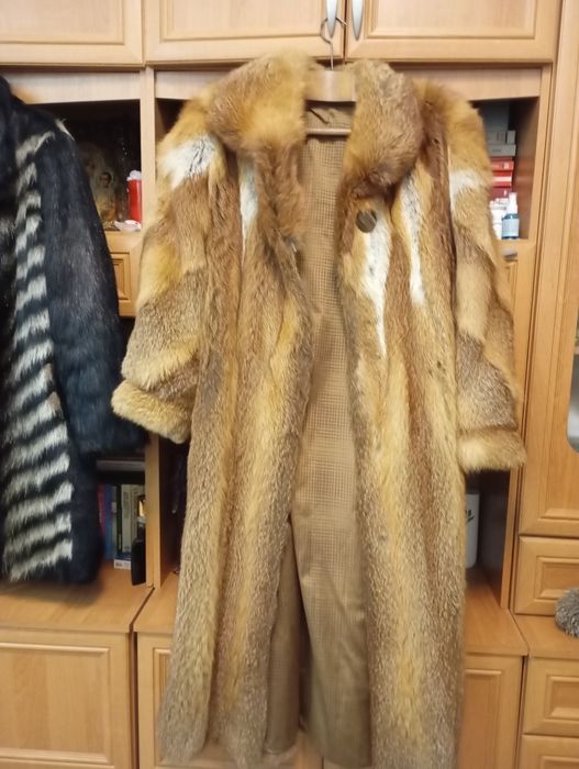 Palton de blana    .