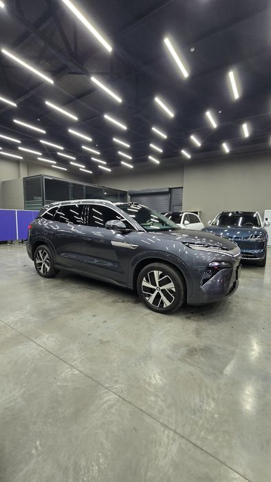 BYD TANG L 2025.yil. 1.5h AT. – Flagship 7 kishilik.