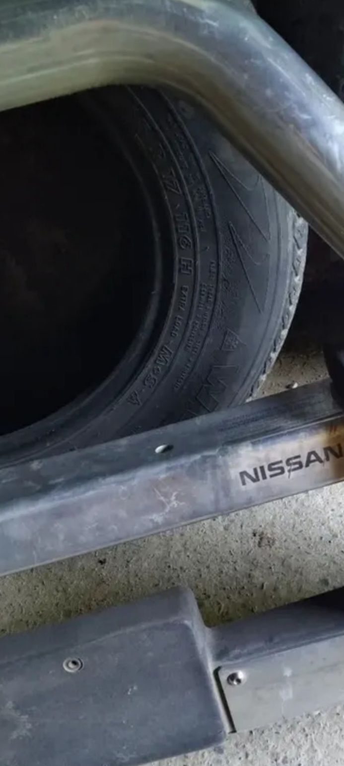 Кенгурятник на Nissan