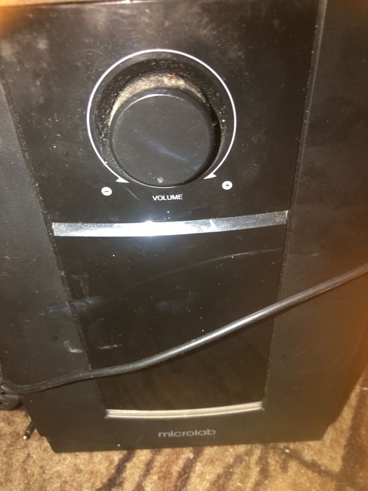 Продам колонки Microlab Solo