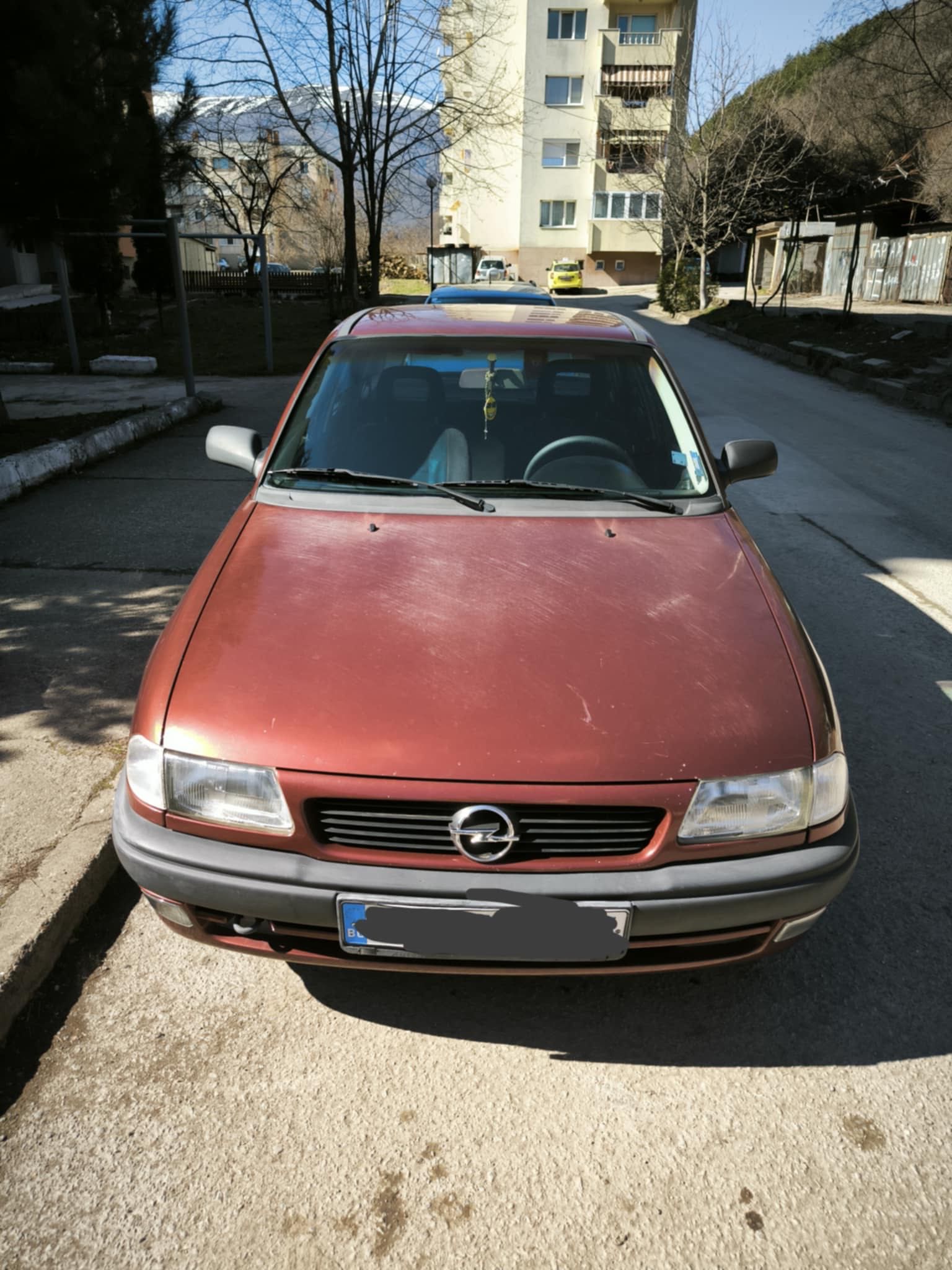 Opel Astra 1.6 75к.с