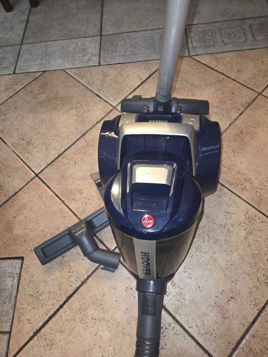 Прахосмукачка Hoover BREEZE