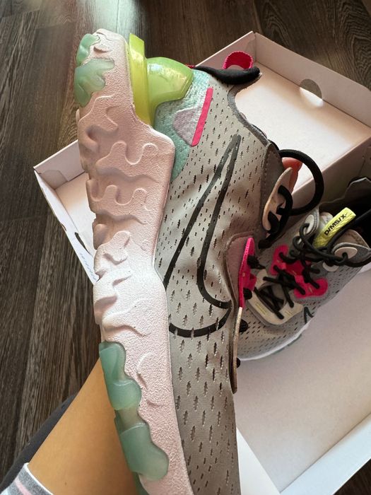 Дамски маратонки Nike