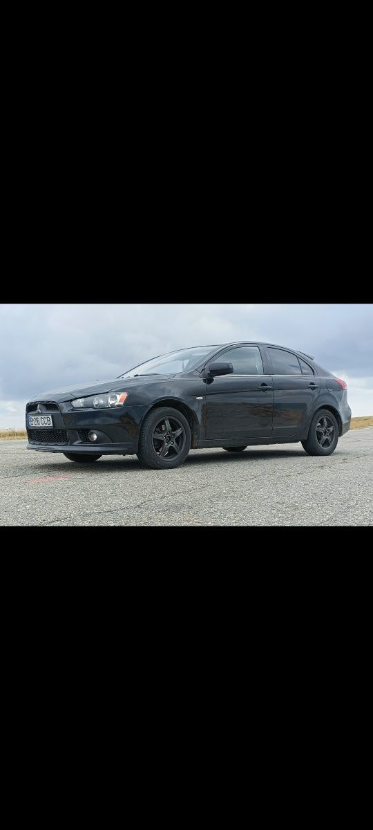 Mitsubishi lancer sportbak ,18 benzina