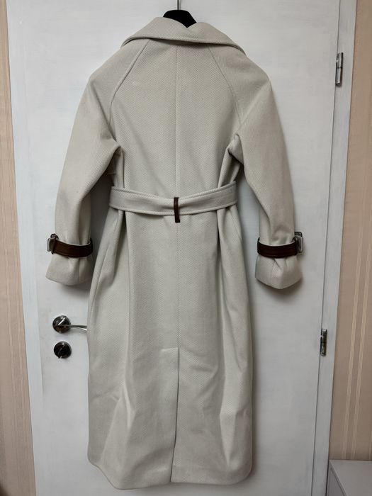 Дамско дълго палто