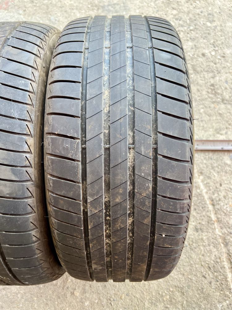 2 броя Летни Гуми 225/45/17 BRIDGESTONE