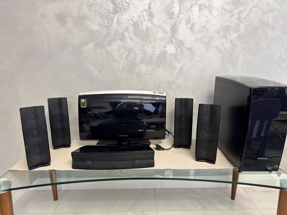 Sistem Home Cinema 5.1 Samsung HT-X250 Dolby Digital/DTS