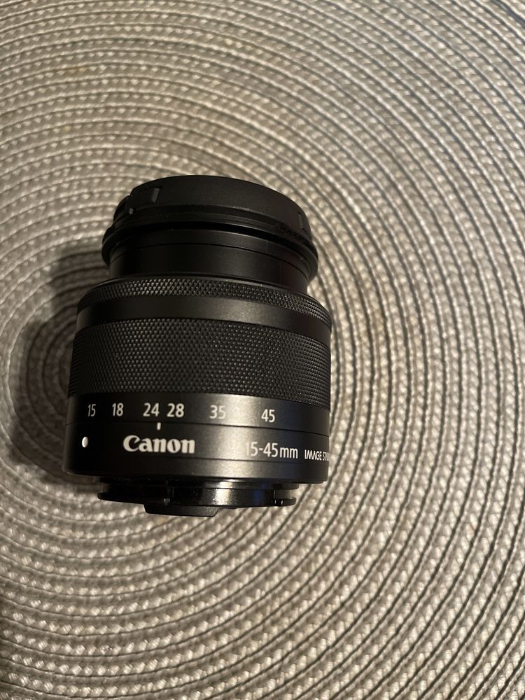 Canon zoom lens EF-M15-45mm