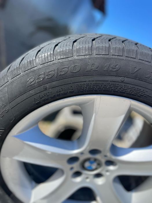 Jante BMW R19 cu cauciucuri de iarna