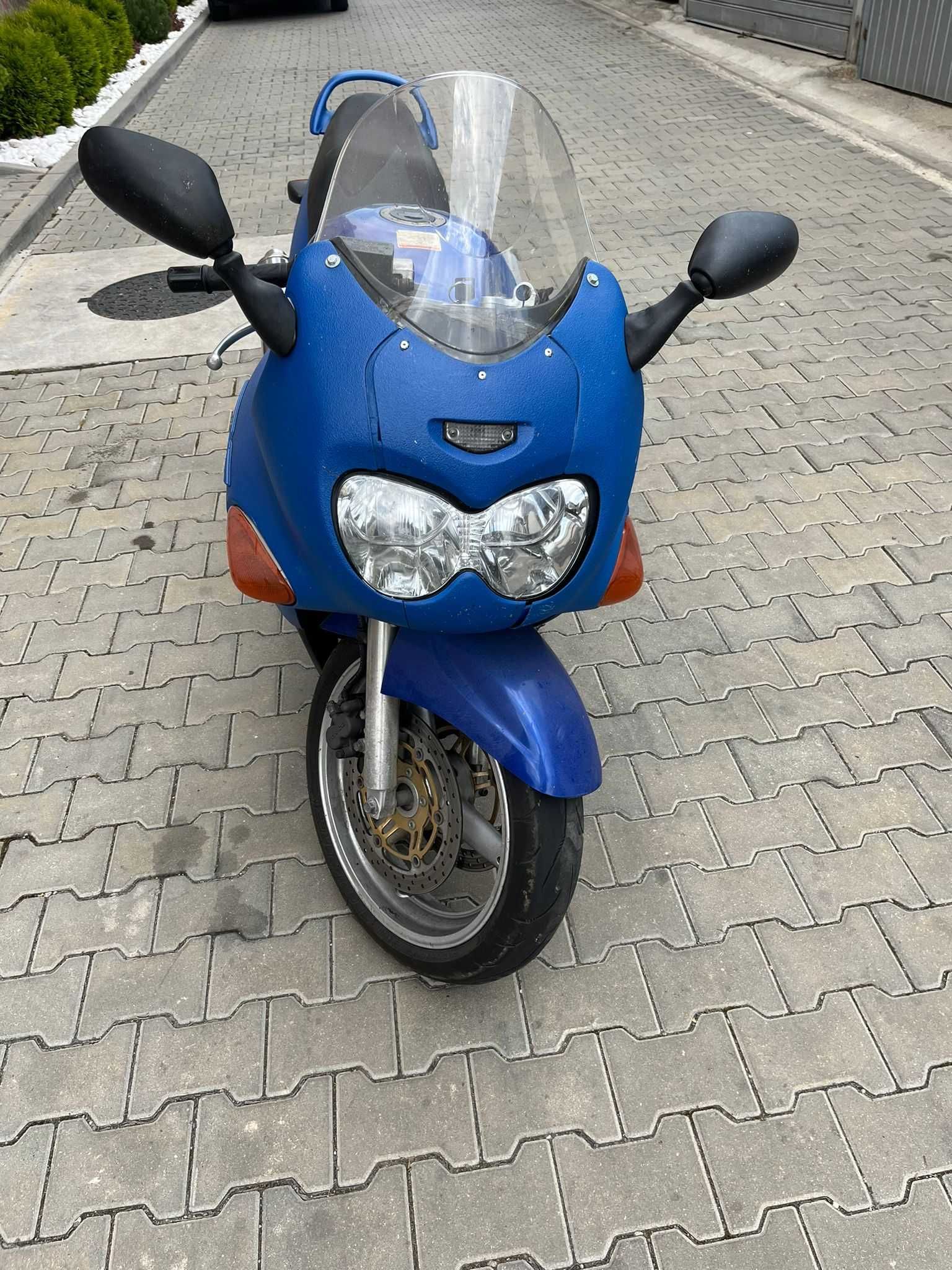 Vand motocicletă Suzuki GSX 600 F