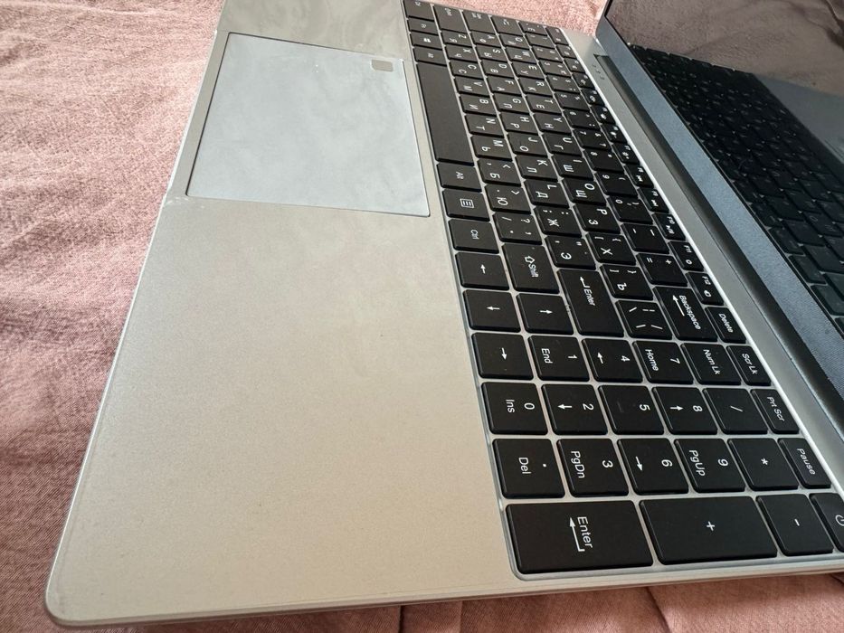 Ноутбук новый сатылады