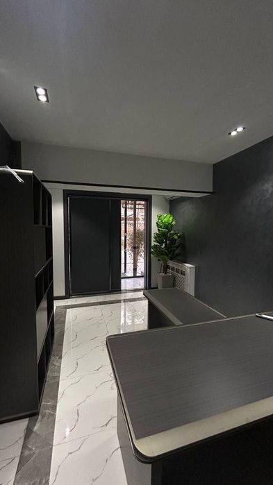 Аренда помещения, Ц-7, ЦУМ, Корейское посольство, 105м²