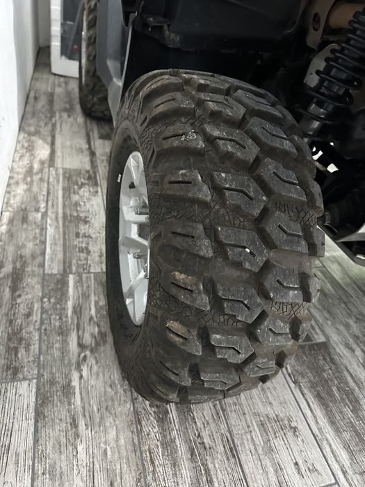 Vând/Schimb jante can am si Avelope ATV Maxxis Ceros